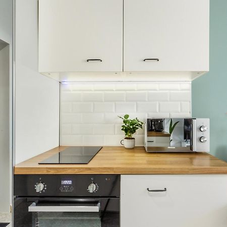 Charming Apartment In The City Center Varşova Dış mekan fotoğraf