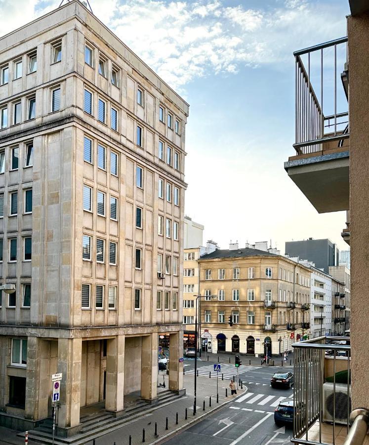 Charming Apartment In The City Center Varşova Dış mekan fotoğraf