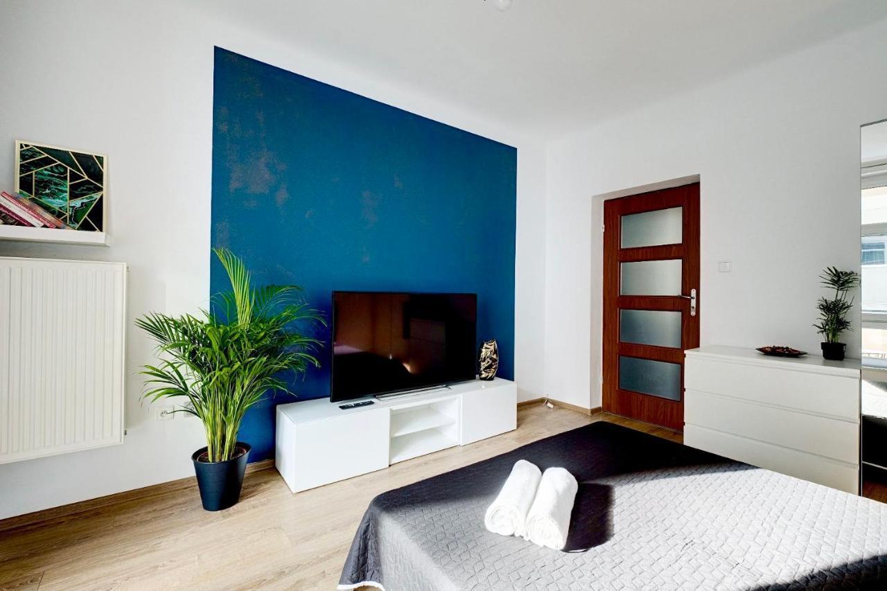 Charming Apartment In The City Center Varşova Dış mekan fotoğraf