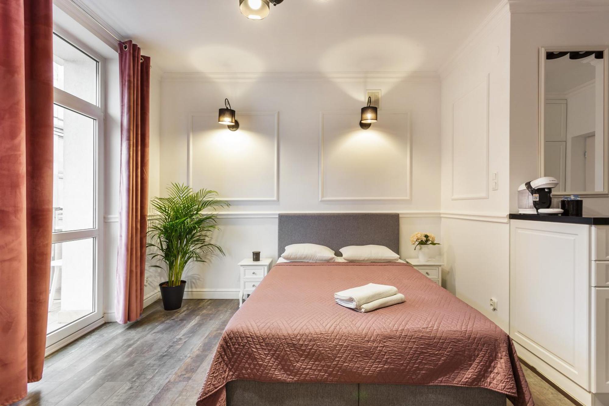 Charming Apartment In The City Center Varşova Dış mekan fotoğraf