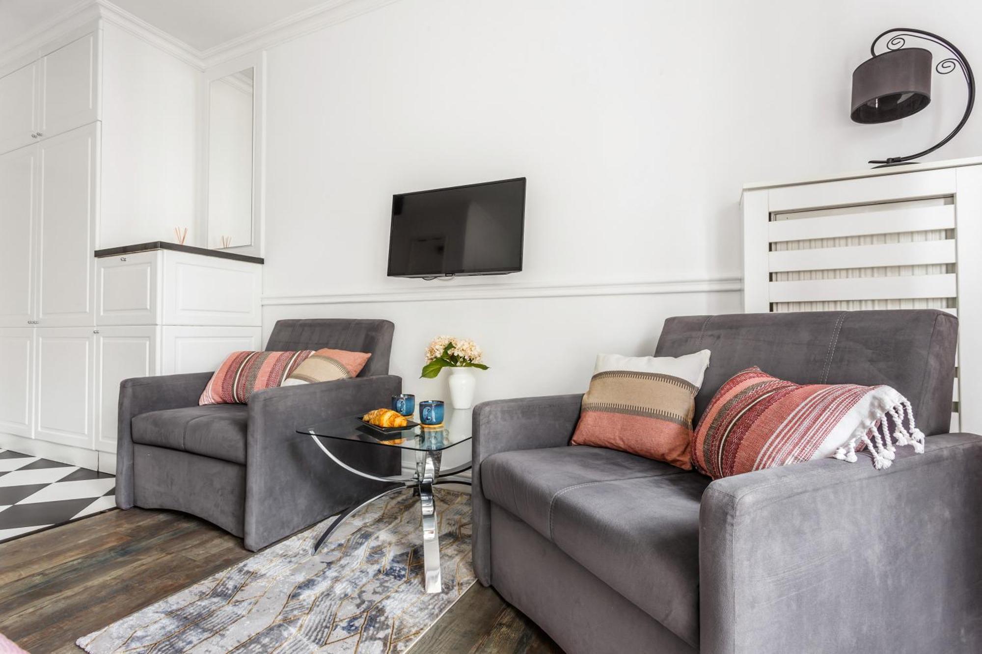 Charming Apartment In The City Center Varşova Dış mekan fotoğraf