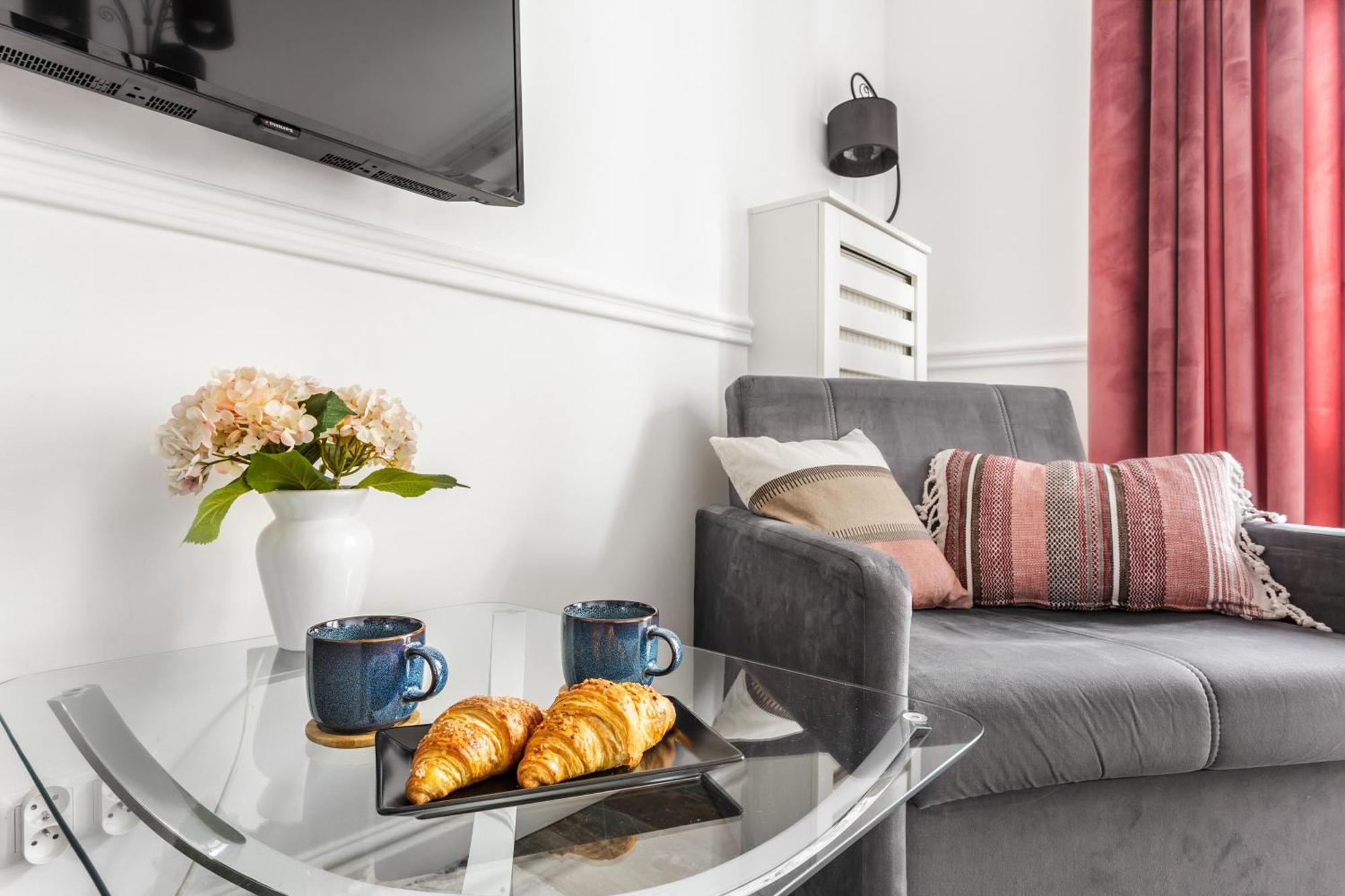 Charming Apartment In The City Center Varşova Dış mekan fotoğraf